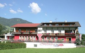 Modern Apartment with Sauna&Swimming Pool in Kaltenbach